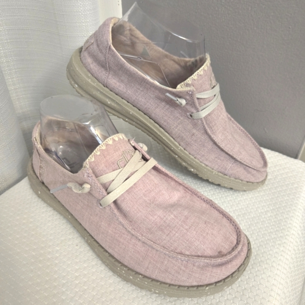 Hey Dude Shoes Slip On Wendy Pumice Inca Women Sz 7 Lightweight Casual Comfort